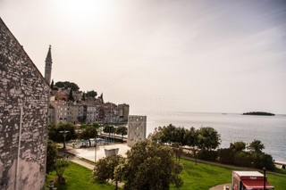 Haus - Verkauf - ISTARSKA - ROVINJ - ROVINJ