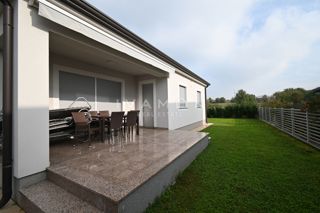 Haus - Verkauf - ISTARSKA - POREČ - POREČ