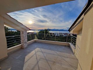 Flat - Sale - PRIMORSKO-GORANSKA - KRK - NJIVICE