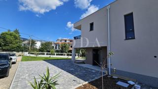 Flat - Sale - PRIMORSKO-GORANSKA - CRIKVENICA - JADRANOVO
