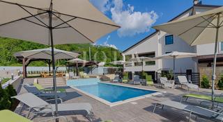 Haus - Verkauf - PRIMORSKO-GORANSKA - CRIKVENICA - CRIKVENICA