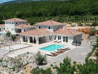Haus - Verkauf - PRIMORSKO-GORANSKA - CRIKVENICA - JADRANOVO