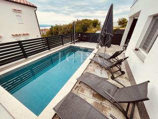 Wohnung - Verkauf - PRIMORSKO-GORANSKA - CRIKVENICA - CRIKVENICA