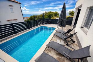 Flat - Sale - PRIMORSKO-GORANSKA - CRIKVENICA - CRIKVENICA