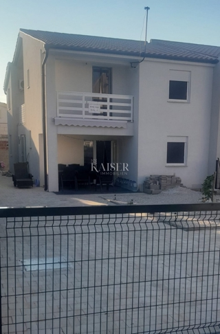 Haus - Verkauf - ZADARSKA - VIR - VIR