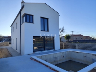 Haus - Verkauf - ISTARSKA - SVETVINČENAT - SVETVINČENAT