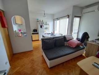 Wohnung - Verkauf - PRIMORSKO-GORANSKA - CRIKVENICA - CRIKVENICA