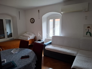 Flat - Sale - PRIMORSKO-GORANSKA - MALI LOŠINJ - MALI LOŠINJ