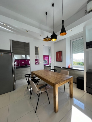 Wohnung - Miete - PRIMORSKO-GORANSKA - RIJEKA - RIJEKA