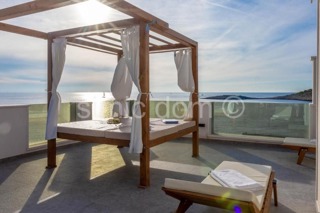 Kuća - Prodaja - ŠIBENSKO-KNINSKA - ROGOZNICA - STIVAŠNICA