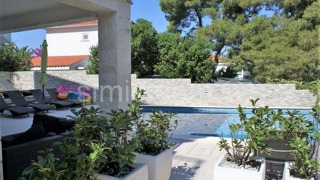 Haus - Verkauf - SPLITSKO-DALMATINSKA - ČIOVO - OKRUG DONJI