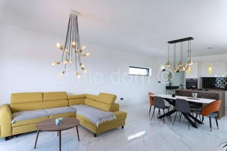 House - Sale - SPLITSKO-DALMATINSKA - MARINA - VINIŠĆE