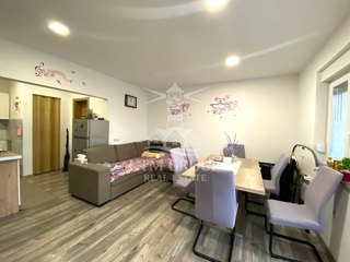 Wohnung - Verkauf - ZADARSKA - POSEDARJE - POSEDARJE