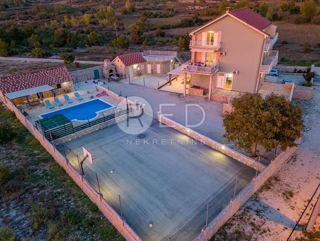 Haus - Verkauf - ZADARSKA - BENKOVAC - DONJE BILJANE