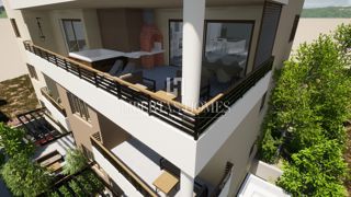Wohnung - Verkauf - SPLITSKO-DALMATINSKA - MAKARSKA - MAKARSKA