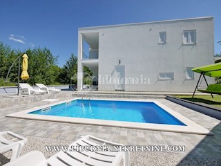 Haus - Verkauf - PRIMORSKO-GORANSKA - KRK - MALINSKA