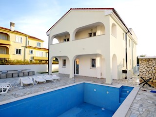 Haus - Verkauf - PRIMORSKO-GORANSKA - KRK - MALINSKA