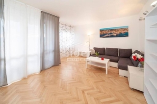 Flat - Rent - PRIMORSKO-GORANSKA - RIJEKA - BELVEDER