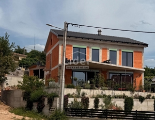 House - Sale - PRIMORSKO-GORANSKA - KRALJEVICA - KRALJEVICA