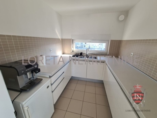 Poslovni prostor - Najam - GRAD ZAGREB - ZAGREB - ŠPANSKO