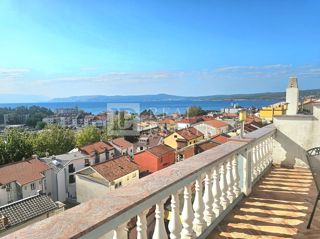Haus - Verkauf - PRIMORSKO-GORANSKA - CRIKVENICA - CRIKVENICA