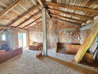 Wohnung - Verkauf - PRIMORSKO-GORANSKA - CRIKVENICA - CRIKVENICA
