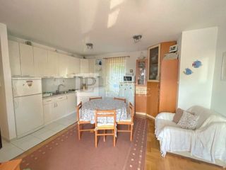 Wohnung - Verkauf - PRIMORSKO-GORANSKA - CRIKVENICA - CRIKVENICA