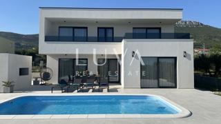 Haus - Verkauf - SPLITSKO-DALMATINSKA - KAŠTELA - KAŠTEL STARI