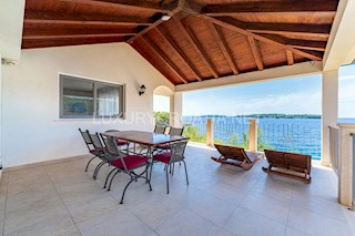 House - Sale - DUBROVAČKO-NERETVANSKA - KORČULA - KORČULA