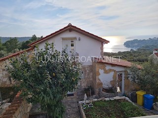Haus - Verkauf - SPLITSKO-DALMATINSKA - ŠOLTA - MASLINICA