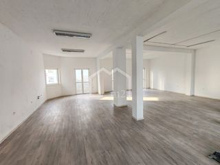 Poslovni prostor - Najam - SPLITSKO-DALMATINSKA - SPLIT - KILA