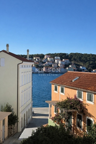Wohnung - Verkauf - PRIMORSKO-GORANSKA - MALI LOŠINJ - MALI LOŠINJ