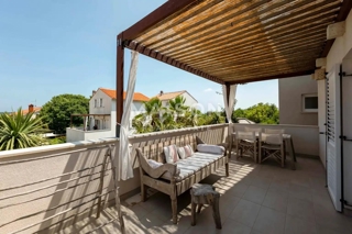 Wohnung - Verkauf - PRIMORSKO-GORANSKA - MALI LOŠINJ - NEREZINE