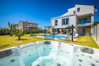 House - Sale - ISTARSKA - POREČ - POREČ