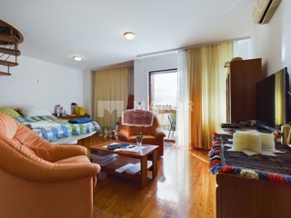 Flat - Sale - PRIMORSKO-GORANSKA - OPATIJA - IČIĆI