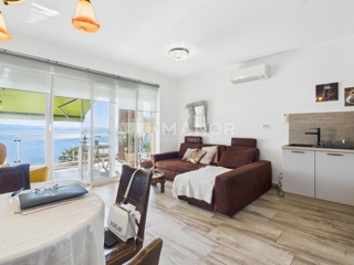 Wohnung - Verkauf - PRIMORSKO-GORANSKA - OPATIJA - OPATIJA