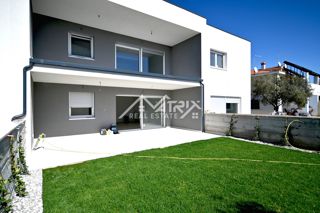 Wohnung - Verkauf - ISTARSKA - NOVIGRAD - NOVIGRAD