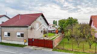 Kuća - Prodaja - OSJEČKO-BARANJSKA - OSIJEK - OSIJEK