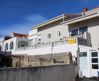 Haus - Verkauf - ŠIBENSKO-KNINSKA - TRIBUNJ - TRIBUNJ