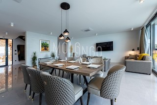 House - Sale - PRIMORSKO-GORANSKA - CRIKVENICA - CRIKVENICA