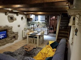 Kuća - Prodaja - PRIMORSKO-GORANSKA - KASTAV - KASTAV