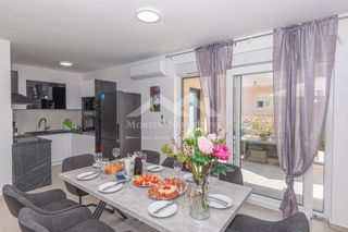 House - Sale - ŠIBENSKO-KNINSKA - ŠIBENIK - ŠIBENIK