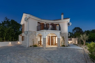 Haus - Verkauf - PRIMORSKO-GORANSKA - KRK - LJUTIĆI