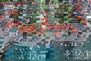 Land - Sale - SPLITSKO-DALMATINSKA - JELSA - VRBOSKA