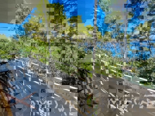 Flat - Sale - SPLITSKO-DALMATINSKA - JELSA - JELSA