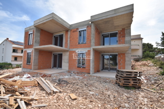 Wohnung - Verkauf - ŠIBENSKO-KNINSKA - ŠIBENIK - ŠIBENIK