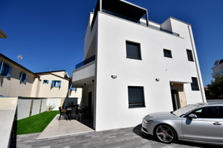 Kuća - Prodaja - ŠIBENSKO-KNINSKA - VODICE - SRIMA