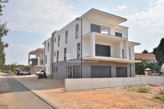 Stan - Prodaja - ŠIBENSKO-KNINSKA - VODICE - SRIMA