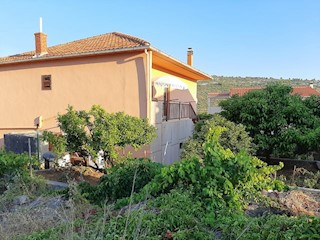 House - Sale - ŠIBENSKO-KNINSKA - ROGOZNICA - PODGLAVICA