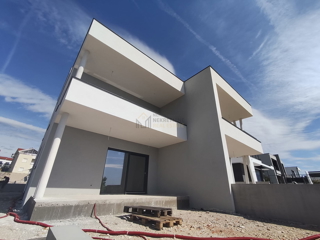 Flat - Sale - ŠIBENSKO-KNINSKA - VODICE - VODICE